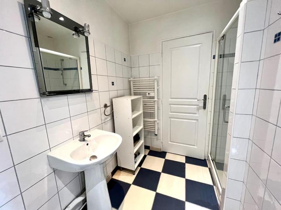 Joli Appartement En Centre Ville Bagneres-de-Bigorre Ngoại thất bức ảnh